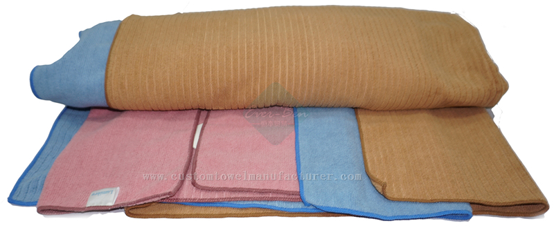 China Bulk Custom microfiber beach towels for travel Printing Pattern Beach Towels Supplier